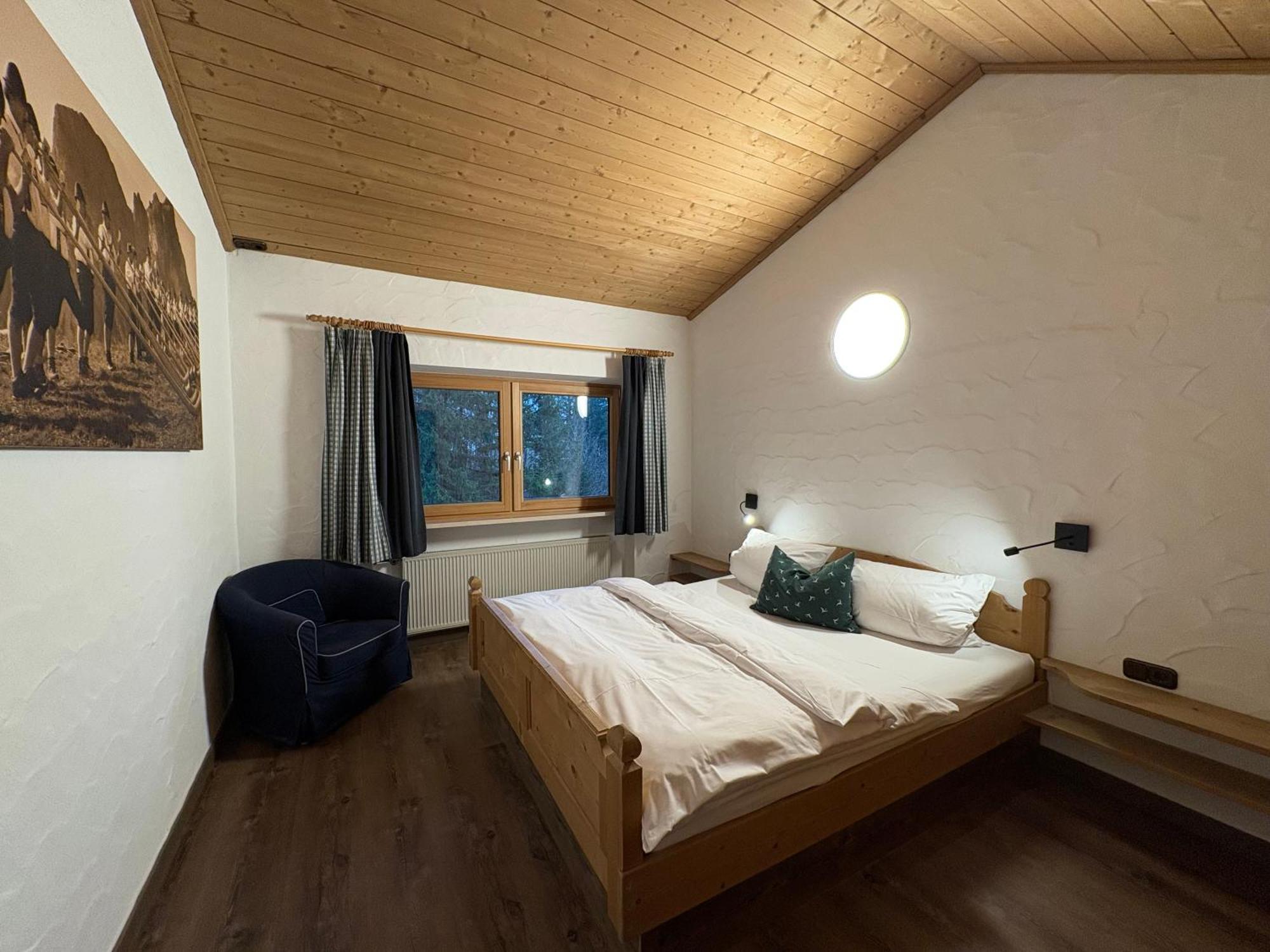 Dreimaederlhaus Am Berg Apartment Pfronten Bagian luar foto